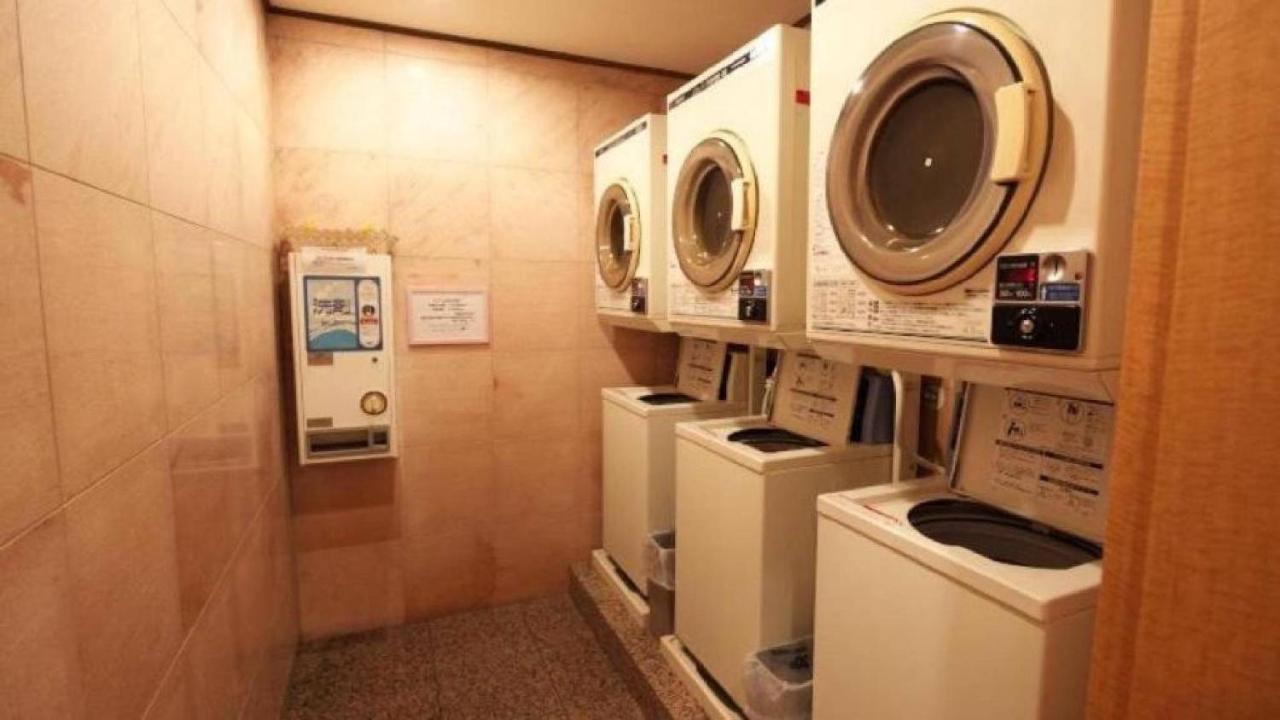 Toyoko Inn Tokyo Haneda Airport No.1 Bagian luar foto