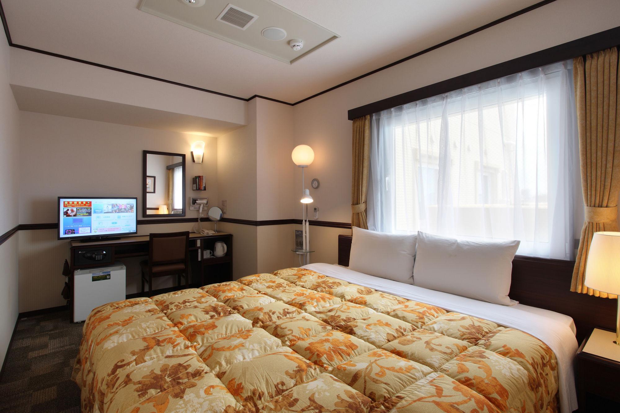 Toyoko Inn Tokyo Haneda Airport No.1 Bagian luar foto